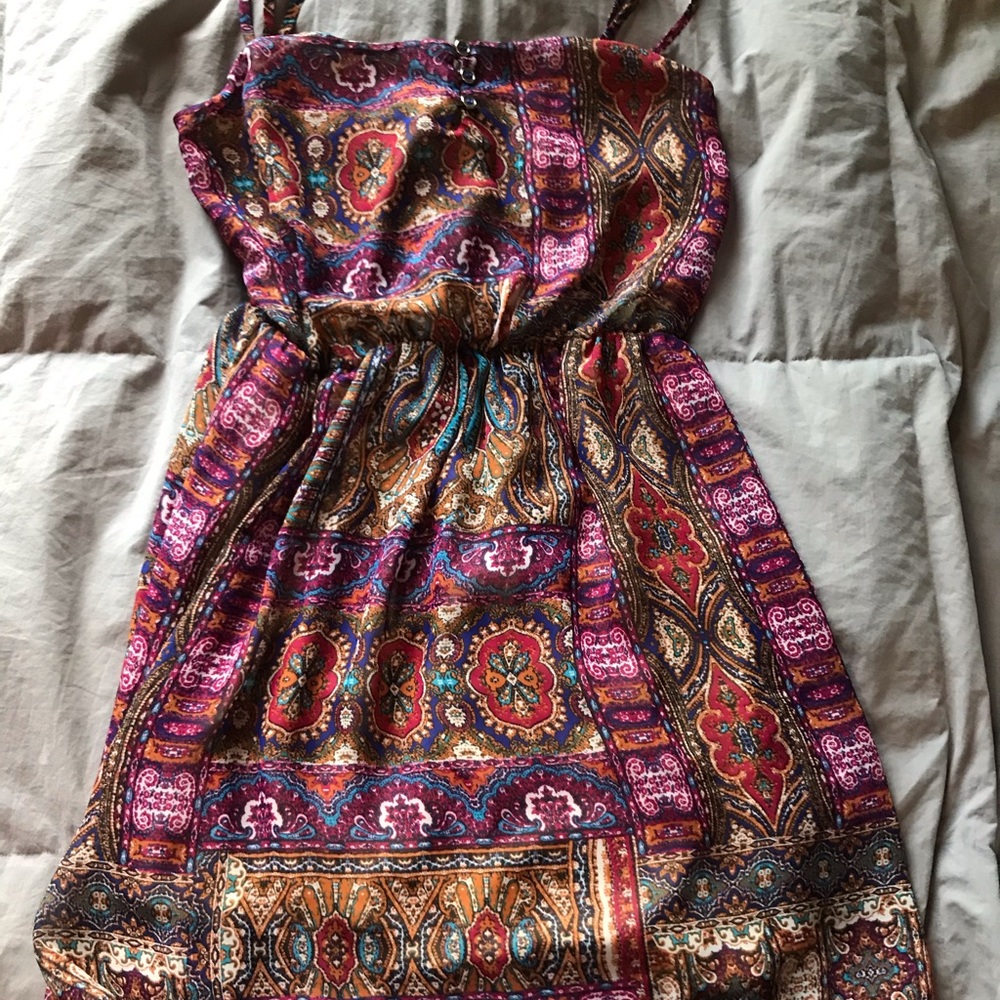 Pretty dress!